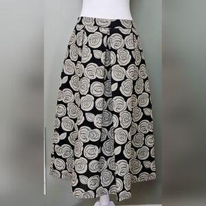Who What Wear Black Gray Floral A-Line Pleated Midi Skirt Pockets sz 2